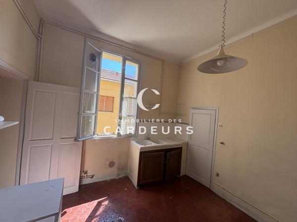 Appartement
                                                                                                                                                                                                                                                                                                                        3 pièce(s)                                                                                                                                                                                                          2 chambre(s)                                                                                                                                                                                                          62  m²