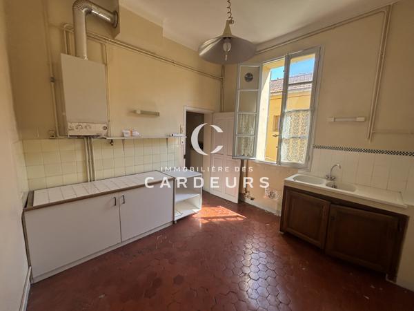Appartement
                                                                                                                                                                                                                                                                                                                        3 pièce(s)                                                                                                                                                                                                          2 chambre(s)                                                                                                                                                                                                          62  m²