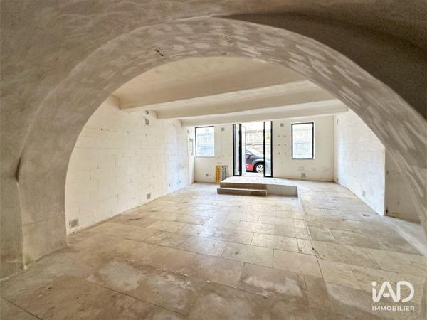 Maison à vendre 17 pièces 690 m² Uzès