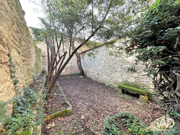 Maison à vendre 17 pièces 690 m² Uzès