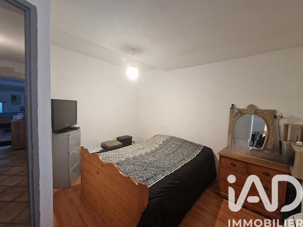 Maison à vendre 4 pièces 82 m² Roquemaure
