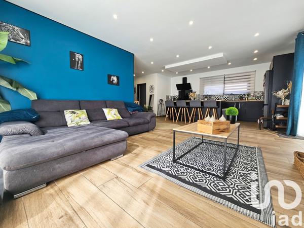 Maison 5 pièces de 120 m² à Bompas (66430)