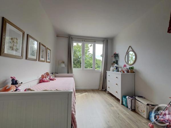 Appartement F3 à vendre  3 pièces - 64,94 m 2   BOUGIVAL  - 78
