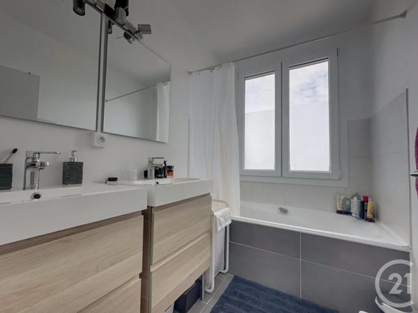 Appartement F3 à vendre  3 pièces - 64,94 m 2   BOUGIVAL  - 78