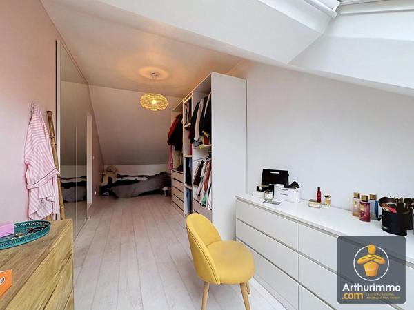 Vente                                                      Maison
                        
                     6 pièces                      124 m2                     à Mandres-les-Roses