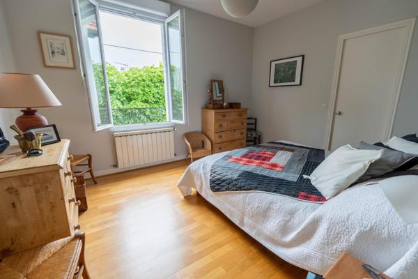 Maison joliment rénovée de 156 m² sur un terrain de 344 m²