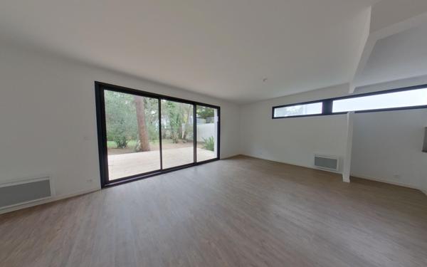 Appartement à louer    4 pièces •  La Baule-Escoublac