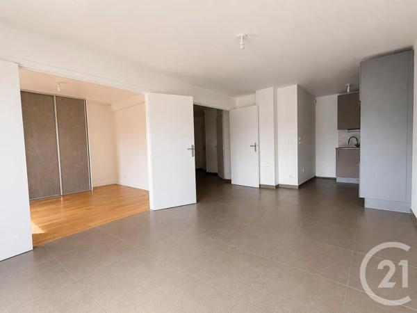 Appartement F4 à vendre  4 pièces - 75,84 m 2   CONFLANS STE HONORINE  - 78