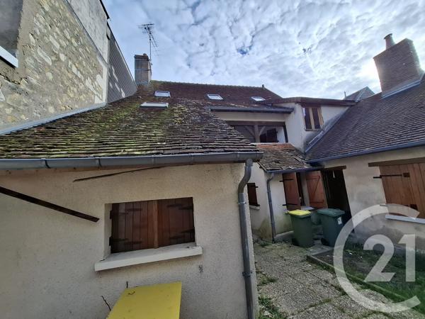 Immeuble à vendre  157,53 m 2   CHATEAUROUX  - 36