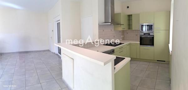 Maison à DOL-DE-BRETAGNE, 35120 - 5 pièces 170m²