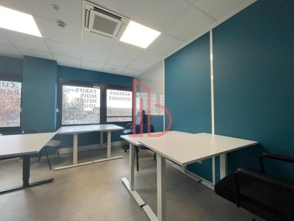Bureau de 350 m² à louer à Bordeaux Lac - Bruges