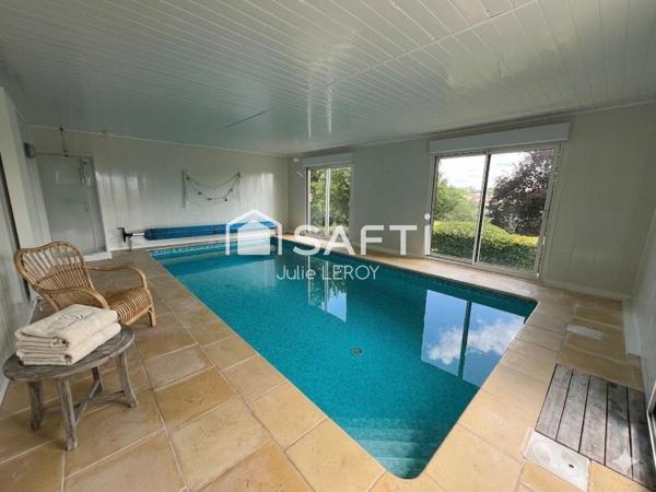 Grande demeure familiale, avec piscine couverte et grand terrain arboré - 72540 Loué