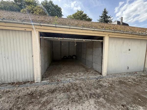 Achat - Garage et parking Braine 02220 171 m 2 536 m 2