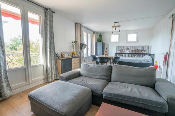 Appartement Appartement coup de coeur rénové avec garage et balcon vue parc - Secteur Talence Bagatelle 63 m²