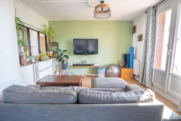 Appartement Appartement coup de coeur rénové avec garage et balcon vue parc - Secteur Talence Bagatelle 63 m²