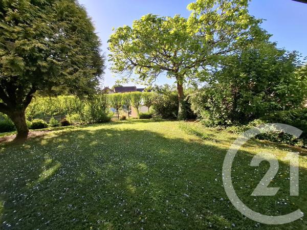 Maison à vendre  8 pièces - 200 m 2   CHATEAUROUX  - 36
