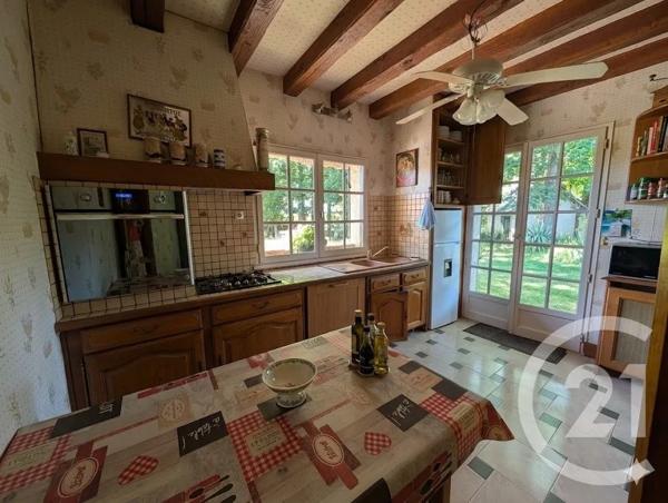 Maison à vendre  7 pièces - 135 m 2   EPERNON  - 28