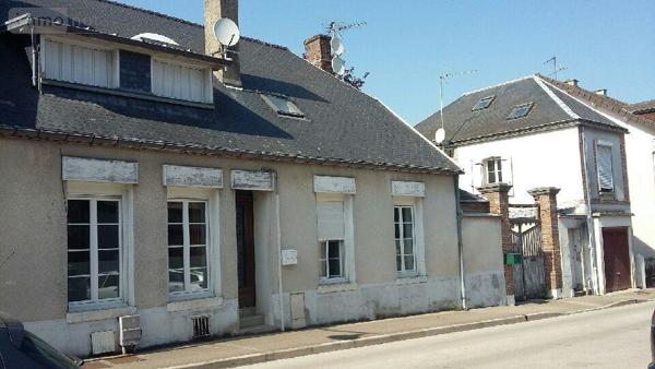 Immeuble à vendre à Sézanne dans la Marne (51120), ref : 034/1296