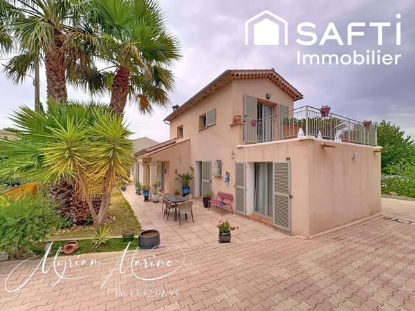 À VENDRE VILLA AVEC’ PISCINE - À 400 M DES PLAGES - SAINT AYGULF (83370)