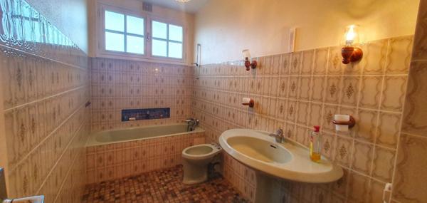 Maison  de ville  105 m²  4 chambres