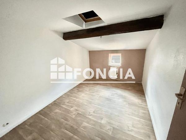 Location Appartement 5 pièces 103 m² - 40 RUE PONT DU GAT Valence 26000