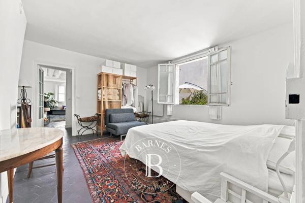Paris 2ème, Appartement 3 Chambres -  142 m² à vendre