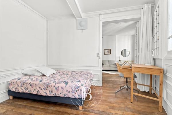 Paris 2ème, Appartement 3 Chambres -  142 m² à vendre