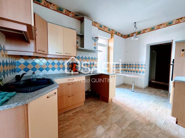 Maison 9 pièces 224m² avec local professionnelle