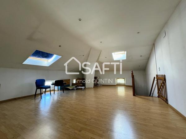 Maison 9 pièces 224m² avec local professionnelle