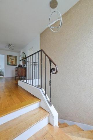 Maison de 4 chambres, jardin et dépendance, en très bon état