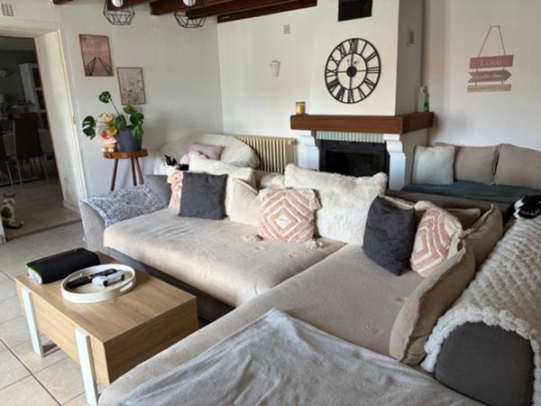 SAINTE GEMME LA PLAINE (85400) ADORABLE MAISON EN PIERRES 4/5 CHAMBRES AVEC DEPENDANCE ET JARDIN CLOS