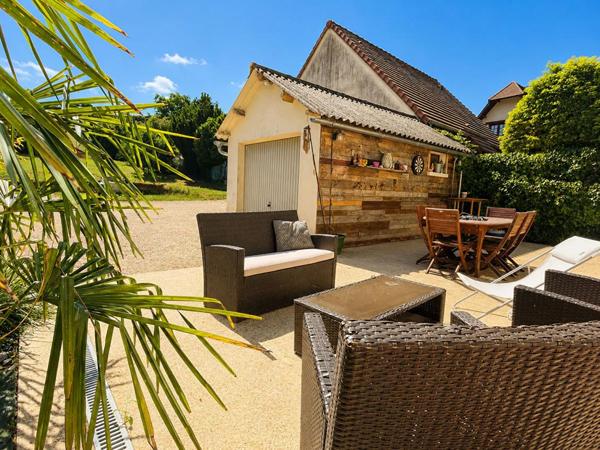 Maison 124m2 carrez 2 à 3 chambres bureau garage jardin 980m2 229500HAI