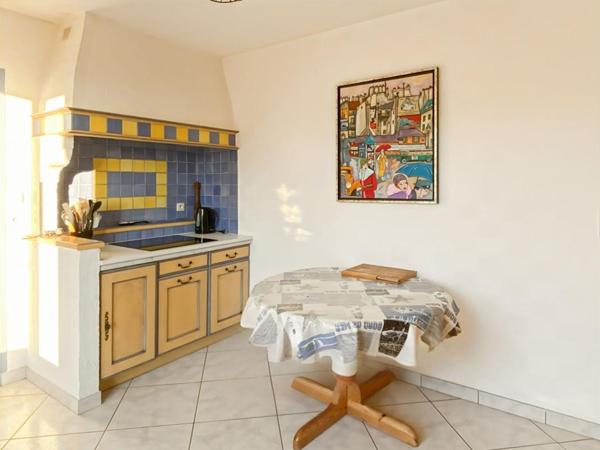 Maison traditionnelle avec jardin clos