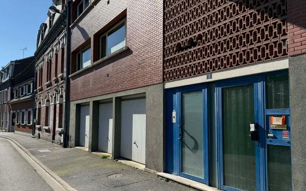 Appartement à vendre    2 pièces • 190 m2 Albert