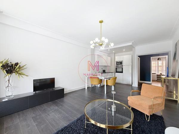 Appartement à NICE (06100)