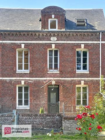 Maison de Maître  rénovée avec jardin de 545 m² et terrain constructible