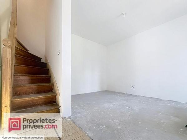 Maison de Maître  rénovée avec jardin de 545 m² et terrain constructible