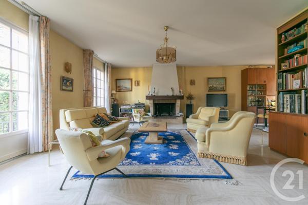 Maison à vendre  6 pièces - 154,53 m2 ST MAUR DES FOSSES - 94