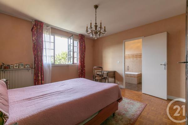 Maison à vendre  6 pièces - 154,53 m2 ST MAUR DES FOSSES - 94