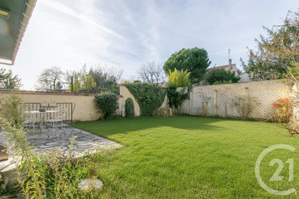 Maison à vendre  6 pièces - 154,53 m2 ST MAUR DES FOSSES - 94