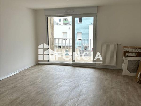Location Appartement 3 pièces 59.9 m² - 74 Rue Elisabeth Lion Angers 49000