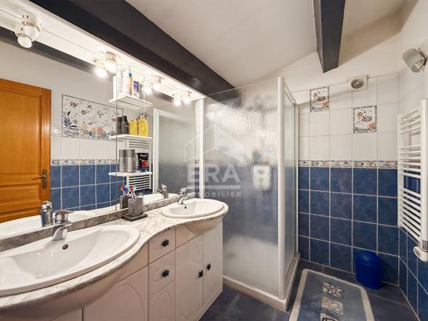 À Vendre - Maison de charme - 146 m² - Marseille 10e