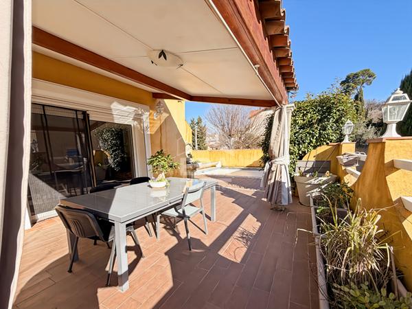 À Vendre - Maison de charme - 146 m² - Marseille 10e