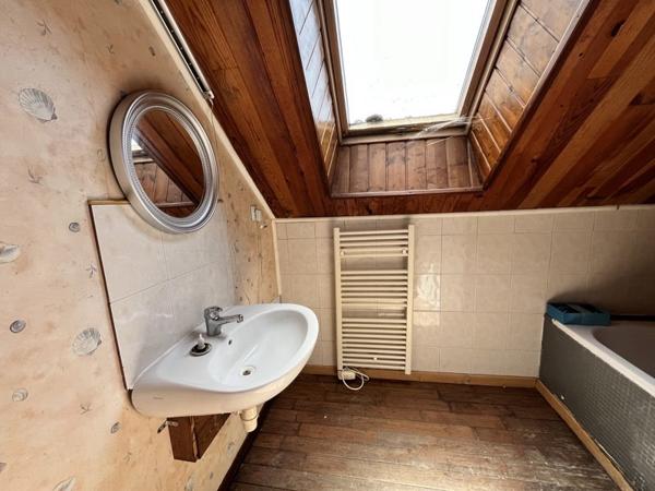 Maison à vendre 151 100 € Objat 4 p 114 m² DPE D