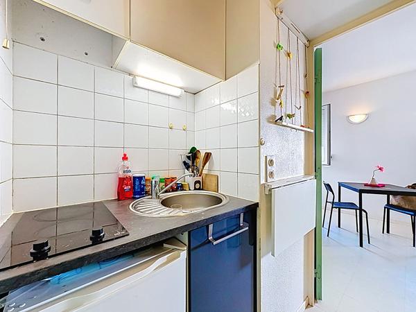 Appartement type studio Avignon 1 pièce 21 m2 proche des remparts