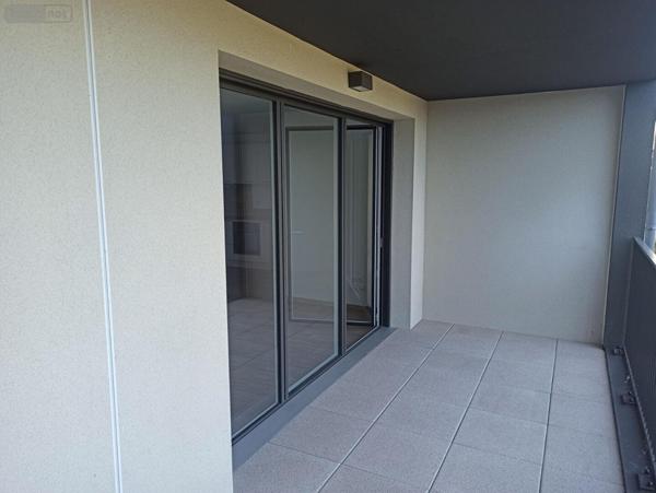 Appartement à louer à Combourg en Ille-et-Vilaine (35270), ref : 091-619   
COMBOURG