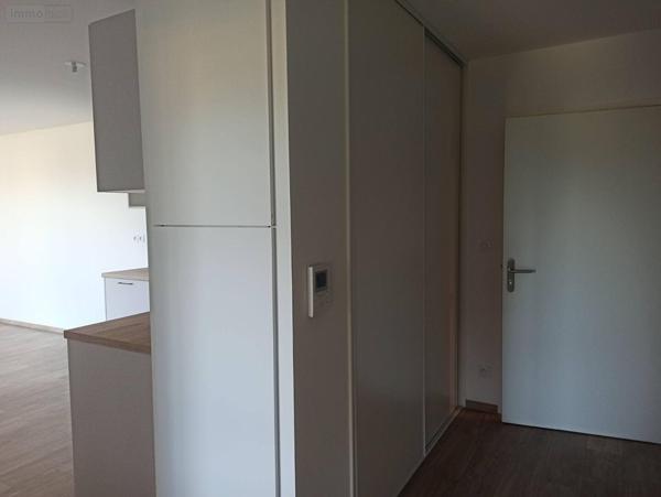 Appartement à louer à Combourg en Ille-et-Vilaine (35270), ref : 091-619   
COMBOURG