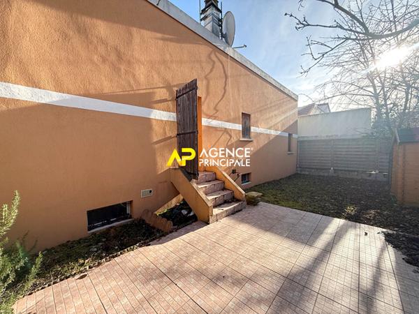 Maison à vendre à Argenteuil - 5 pièces, 3 chambres à 9 minutes de la gare . 285 000 EUR **  - Référence  4510