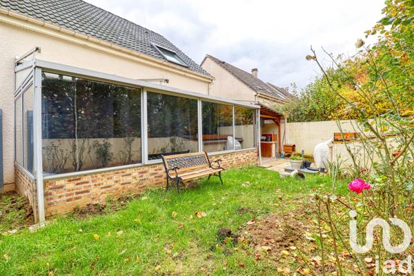 Maison à vendre 5 pièces 76 m² Jouy-le-Moutier