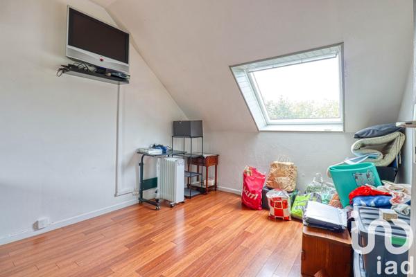 Maison à vendre 5 pièces 76 m² Jouy-le-Moutier